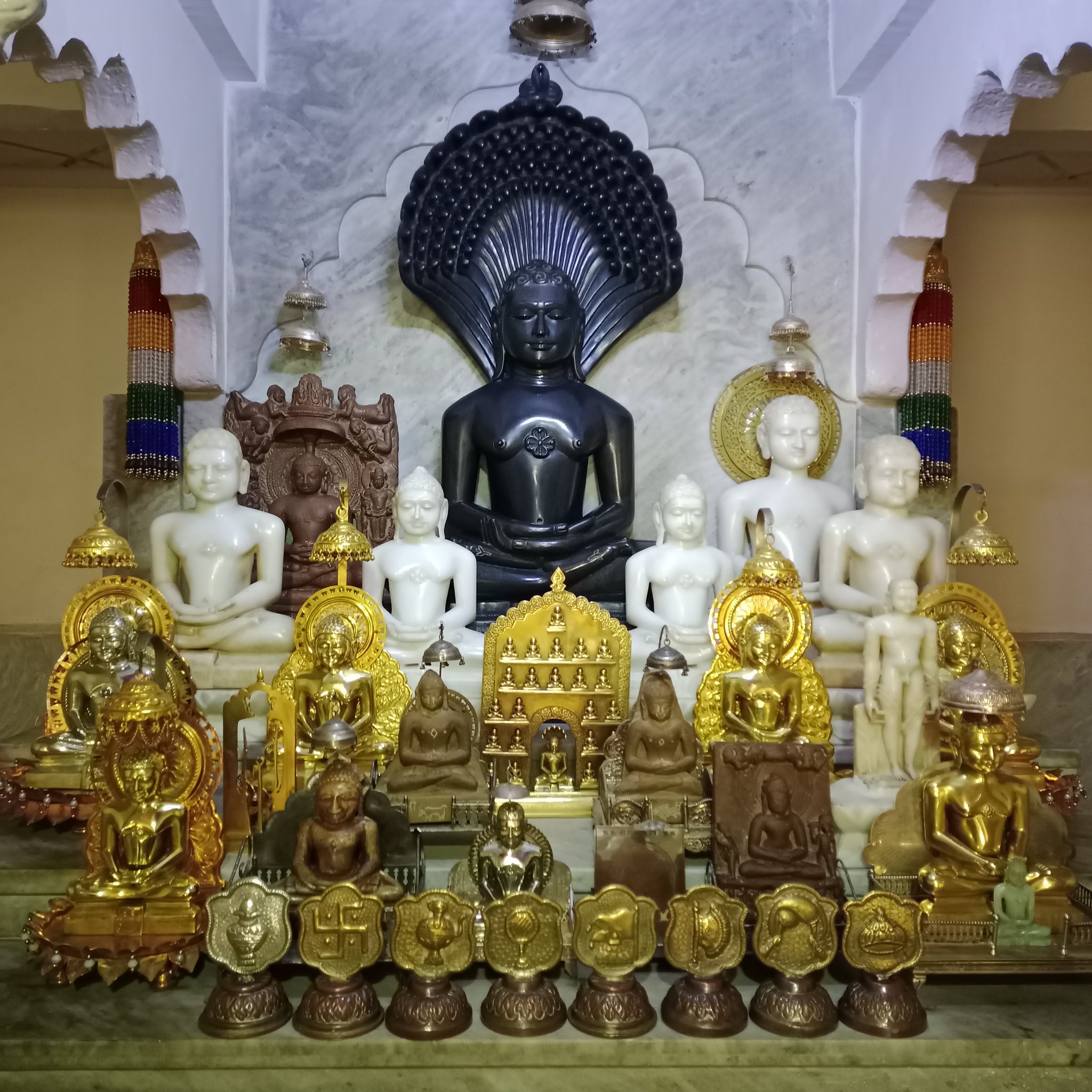 Shri 1008 Parshvnath Digamber Jain Mandir, Indar, District - Shivpuri (M.P.) main image