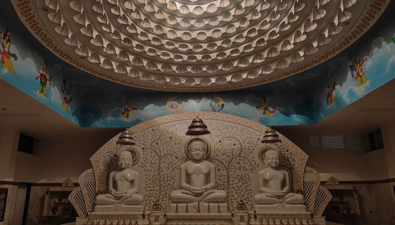 Shri Panchbalyati Digamber Jain Mandir, Aron, District - Guna (Madhya Pradesh) image 9