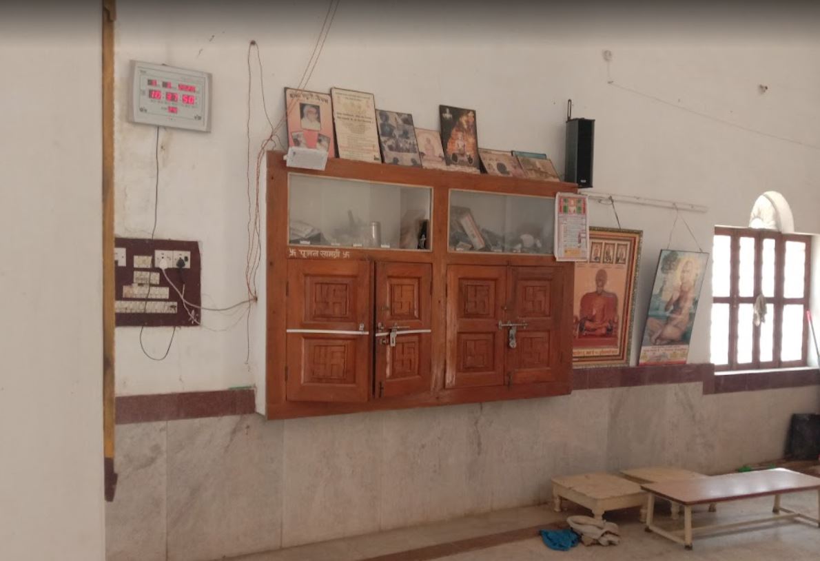 Shri 1008 Parshvnath Digamber Jain Mandir, Narsinghgarh, District - Damoh (Madhya Pradesh) image 5