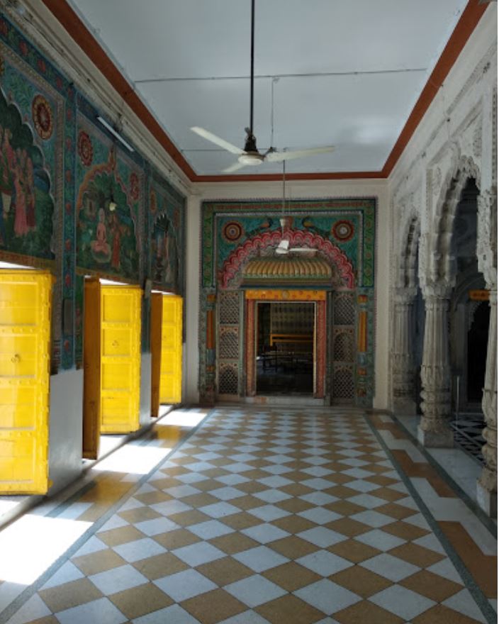 Shri 1008 Parshvnath Digamber Jain Khandelwal Panchayati Naya Mandir, Dana Oli, Lashkar, Gwalior (M.P.) image 4