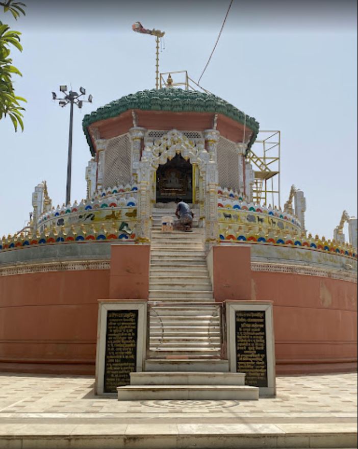 Shri Ashtapad Jain Tirth, Hatpiplya, District - Ratlam (M.P.) image 5
