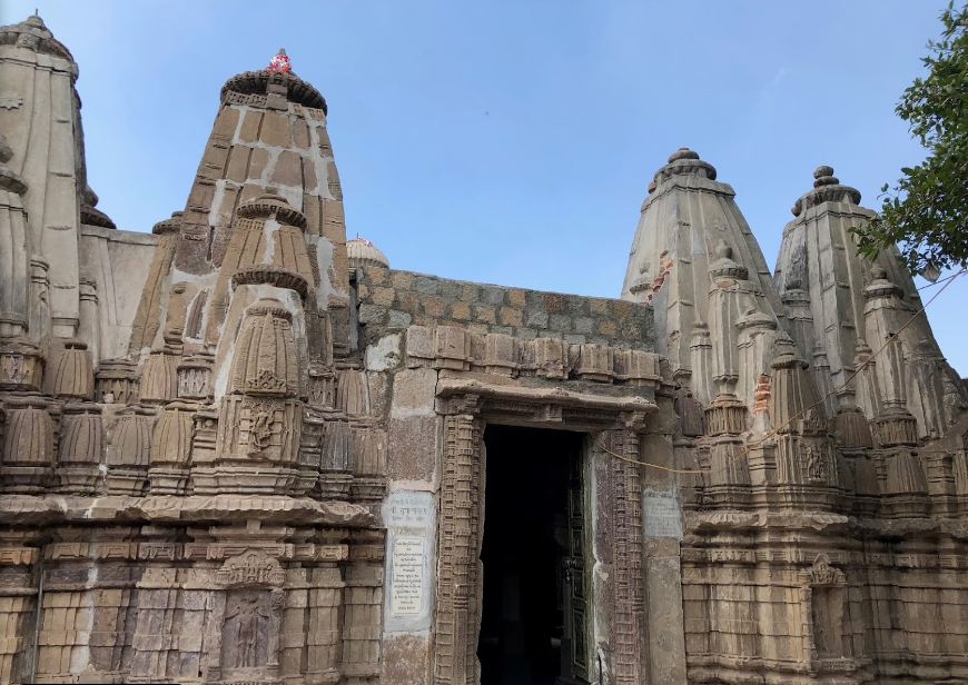 Shri Suparshvnath Digamber Jain Mandir, Pavagarh Siddh Kshetra, Pavagarh, District-Panchmahal (Gujarat) image 2