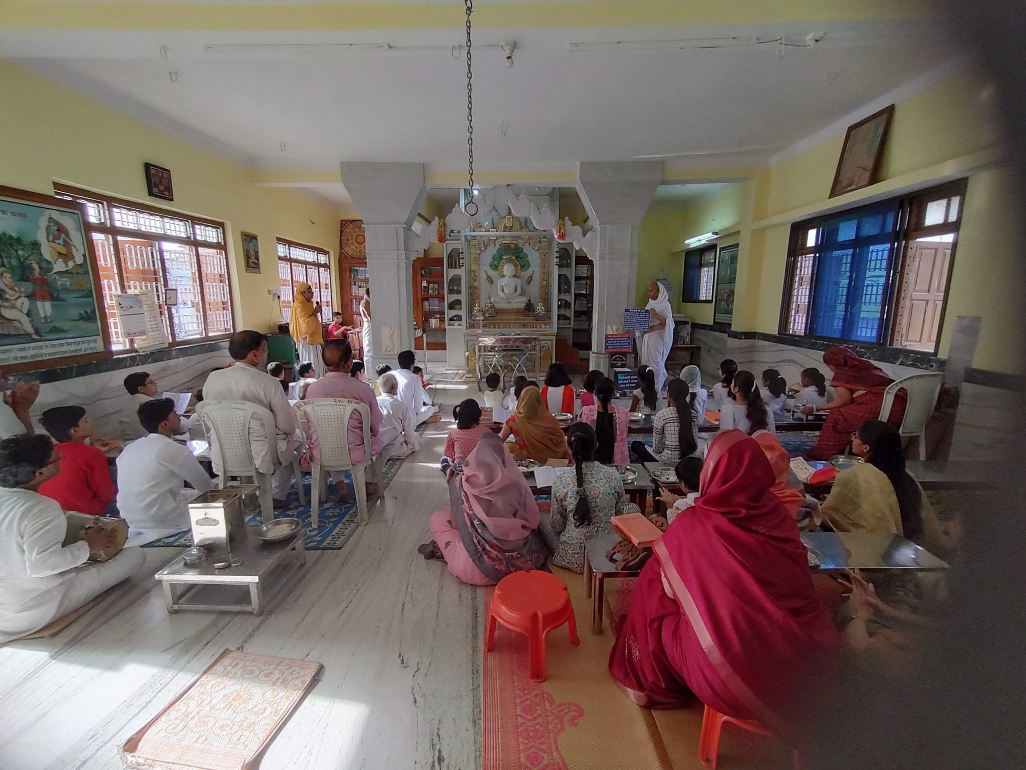 Shri Panchbalyati Digamber Jain Mandir, In front of Bada Mandir, Seoni (M.P.) thumbnail 3