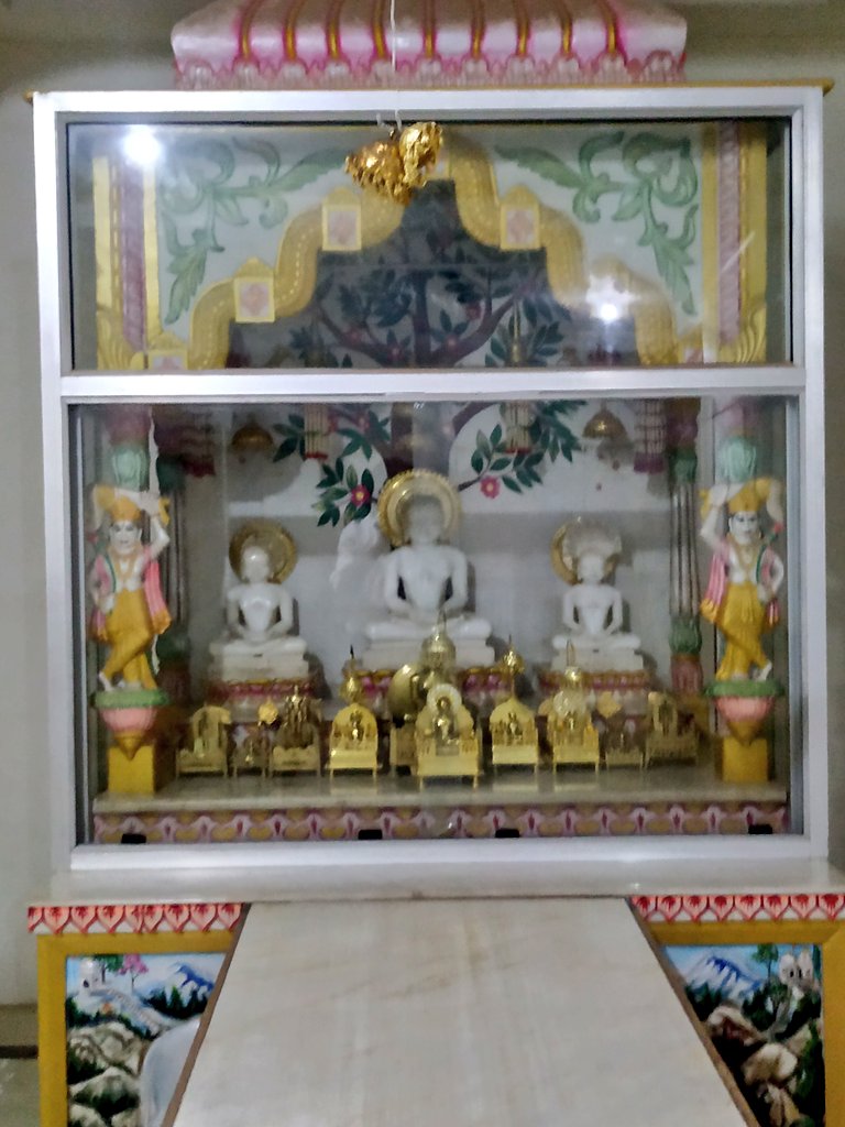 Shri 1008 Mahaveer Digamber Jain Mandir, Tejgarh, District - Damoh (M.P.) thumbnail 3