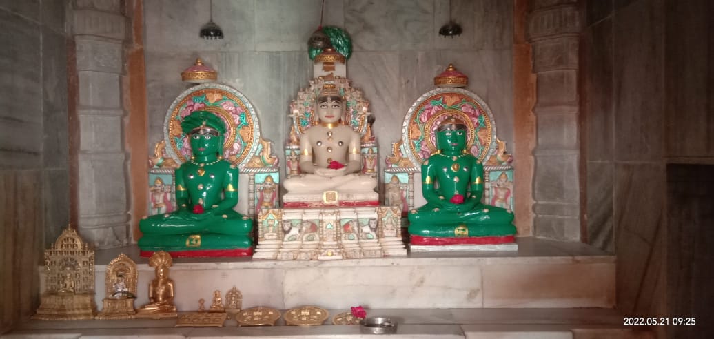 Shri Sheetalnath Jain Shwetamber Mandir, Pawti, District - Mandsaur (M.P.) main image