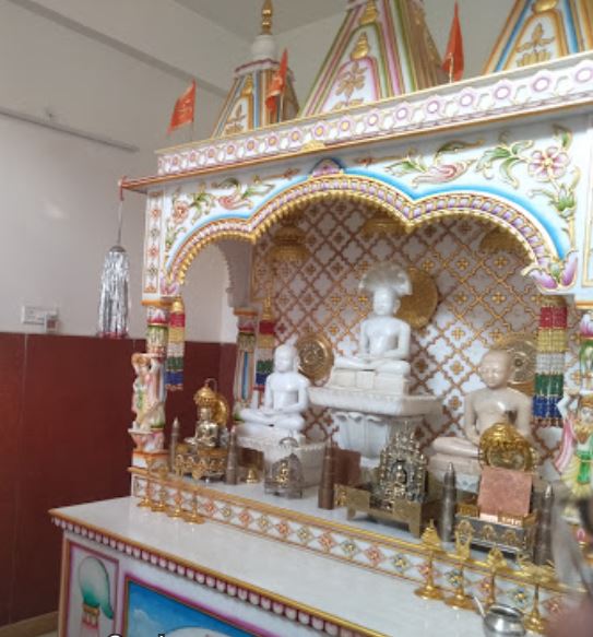 Shri Parshvnath Digamber Jain Mandir, Udainagar, District - Dewas (M.P.) image 1