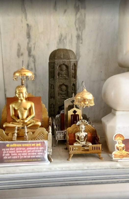 Shri 1008 Shantinath Digamber Jain Mandir, Panchvati Garden, Bhedaghat, District - Jabalpur (M.P.) image 4