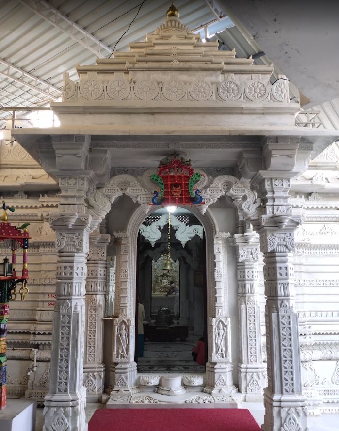 Shri Chintamani Parshvnath Shwetamber Jain Mandir, Shankar Nagar Colony, Shujalpur, District - Shajapur (M.P.) image 1