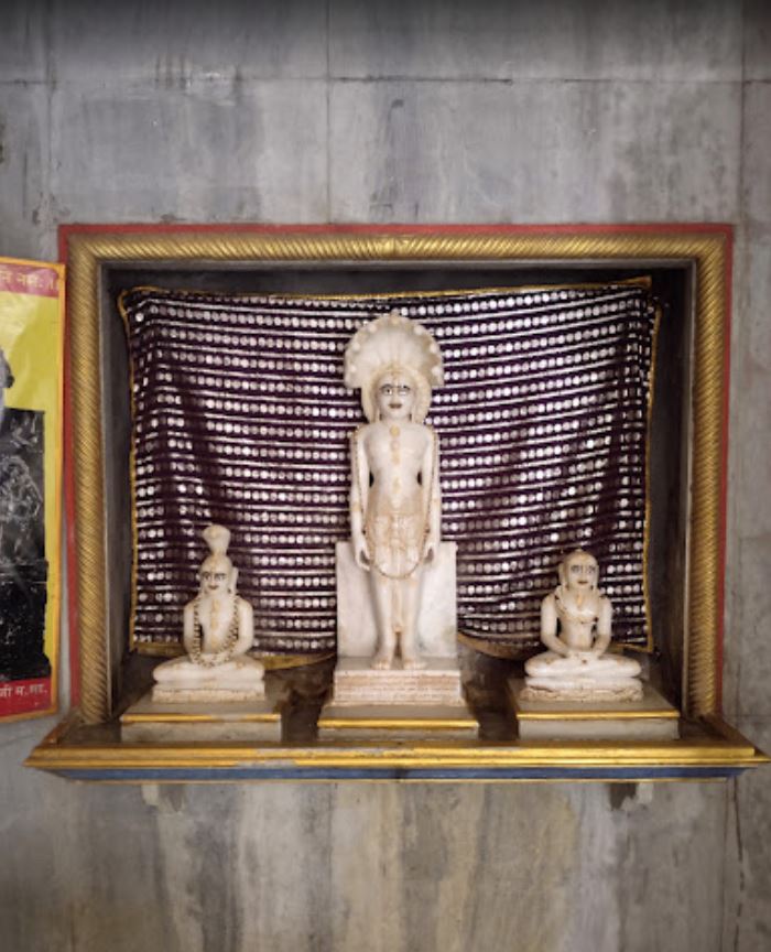 Shri Adinath Bhaktamar Dhaam Jain Shwetamber Mandir and Dadawadi, Mandi Road, Shujalpur, District - Shajapur (M.P.) image 5