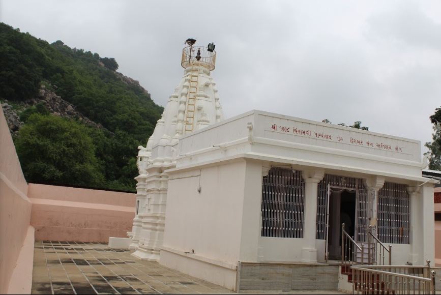 Shri 1008 Chintamani Parshvnath Digamber Jain Atishaya Kshetra, Bedasan, District - Arvalli (Gujarat) image 1