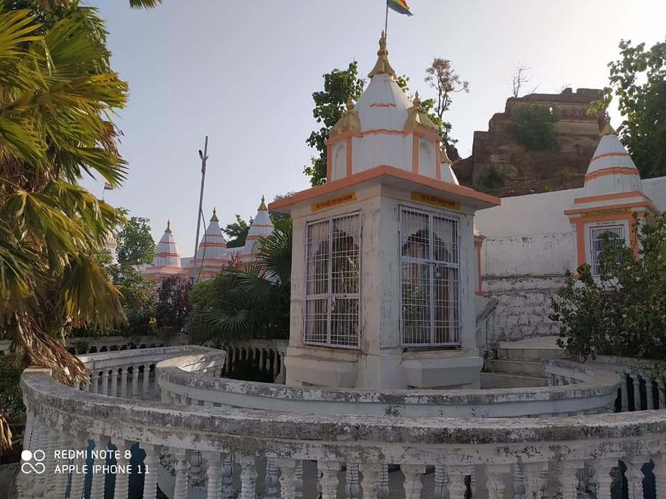Shri Digamber Jain Atishaya Kshetra Parshvgiri Ji, Bhagwan, District - Chhatarpur (M.P.) thumbnail 5