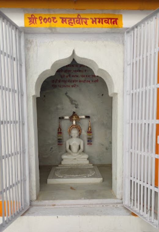 Shri Digamber Jain Atishaya Kshetra Parshvgiri Ji, Bhagwan, District - Chhatarpur (M.P.) image 11