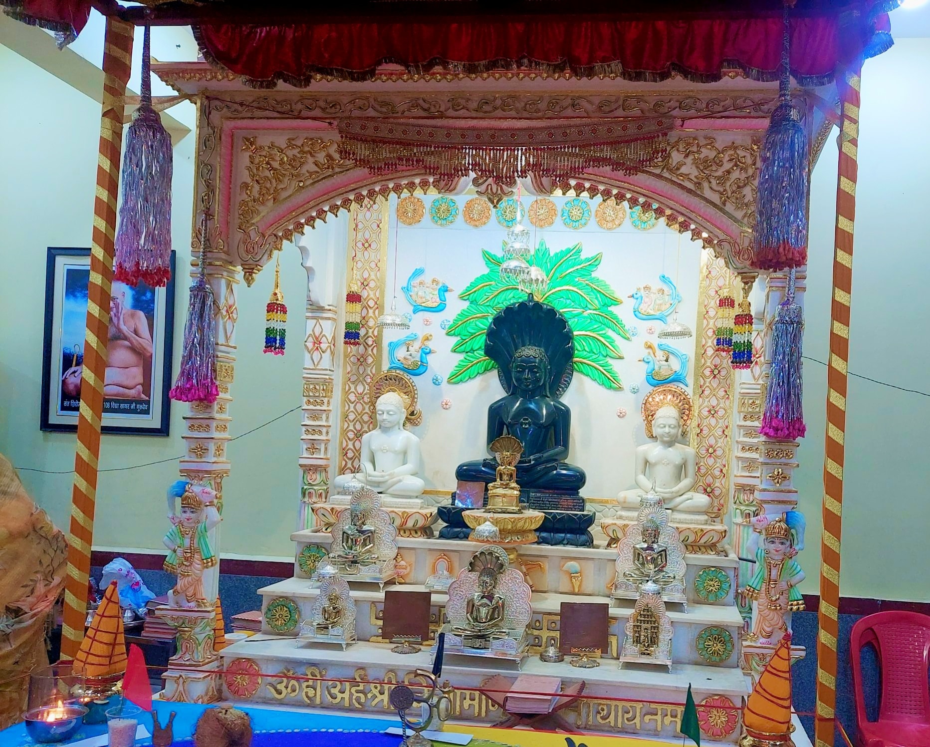 Shri 1008 Parshvnath Digamber Jain Mandir, Gudagudi Ka Naka Road, Shila Vihar, Rajeev Nagar, Gwalior (M.P.) thumbnail 3
