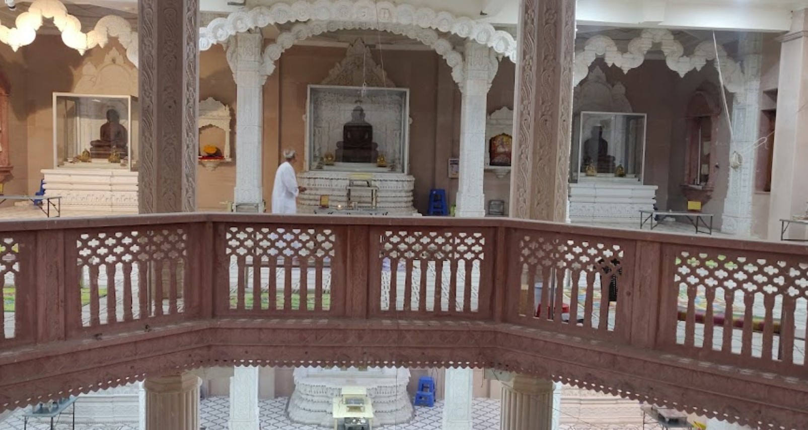 Shri Digamber Jain Nasiya Ji Mandir, Teen Gulli, Damoh (M.P.) thumbnail 5