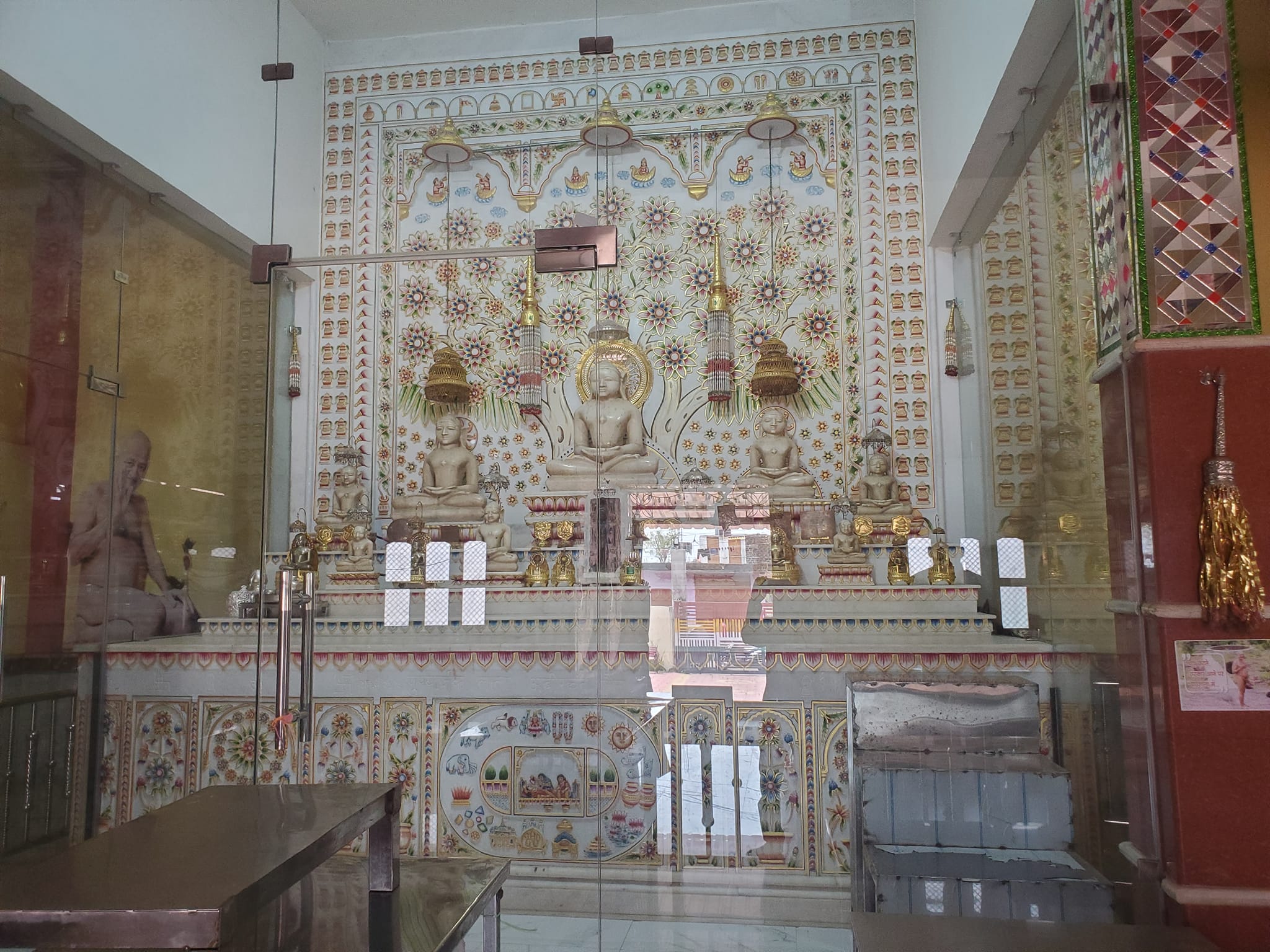 Shri 1008 Chandraprabhu Digamber Jain Mandir, Shamshabad, District - Vidisha (M.P.) thumbnail 3