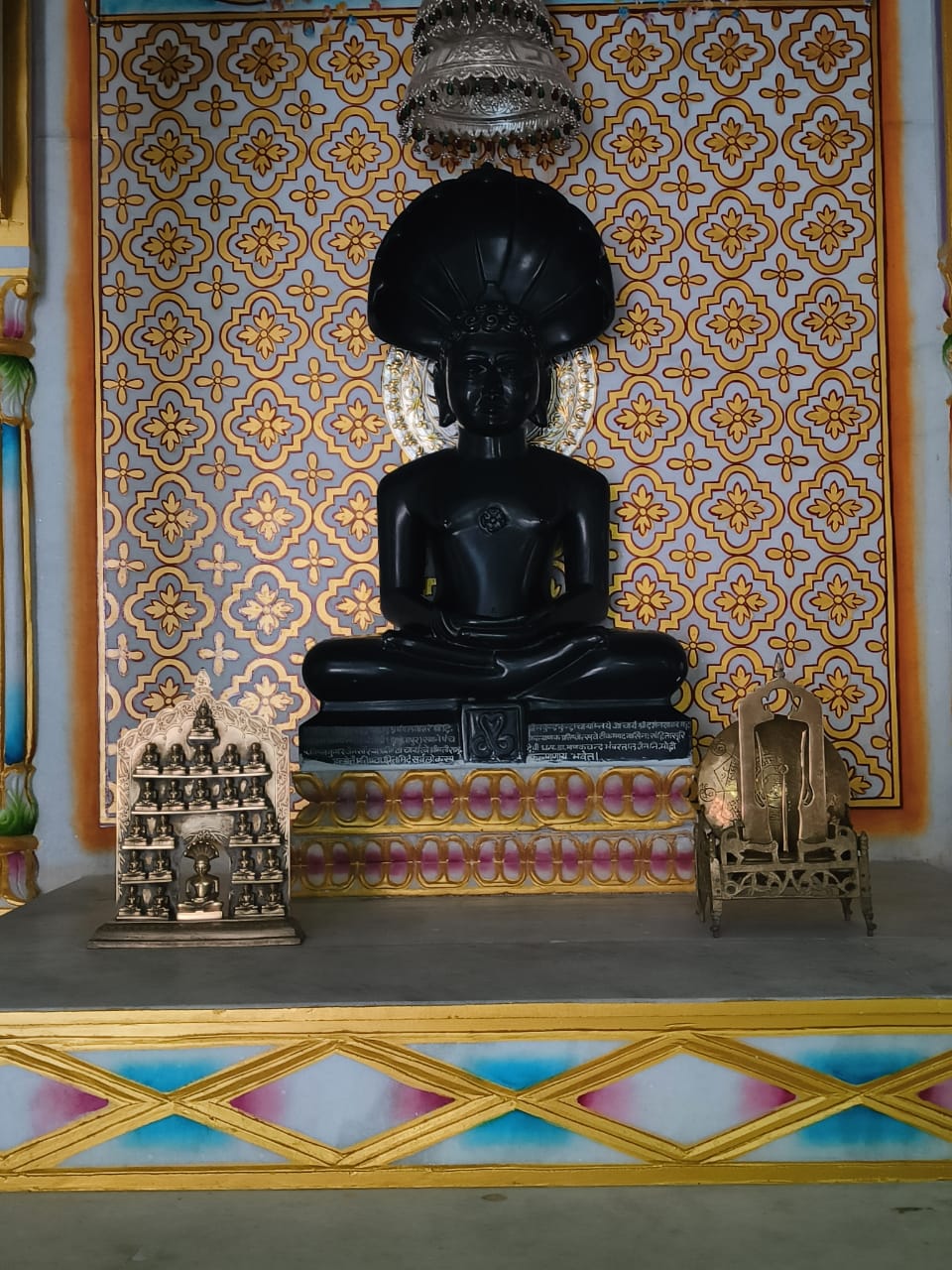 Shri 1008 Chandraprabhu Digamber Jain Mandir, Modi, District - Agar Malwa (M.P.) image 5