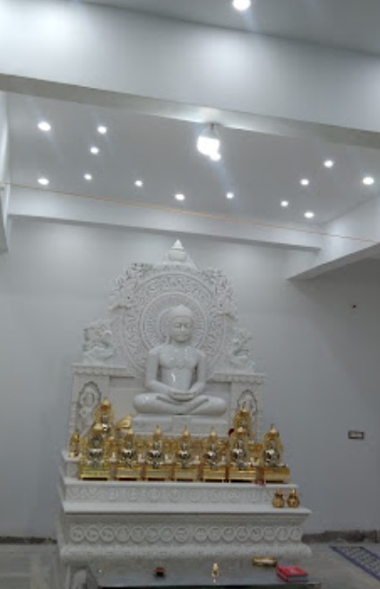 Shri 1008 Adinath Jinalaya Digamber Jain Panchayati Mandir, Shanti Nagar Colony, Civil Line, Tikamgarh (M.P.) thumbnail 3