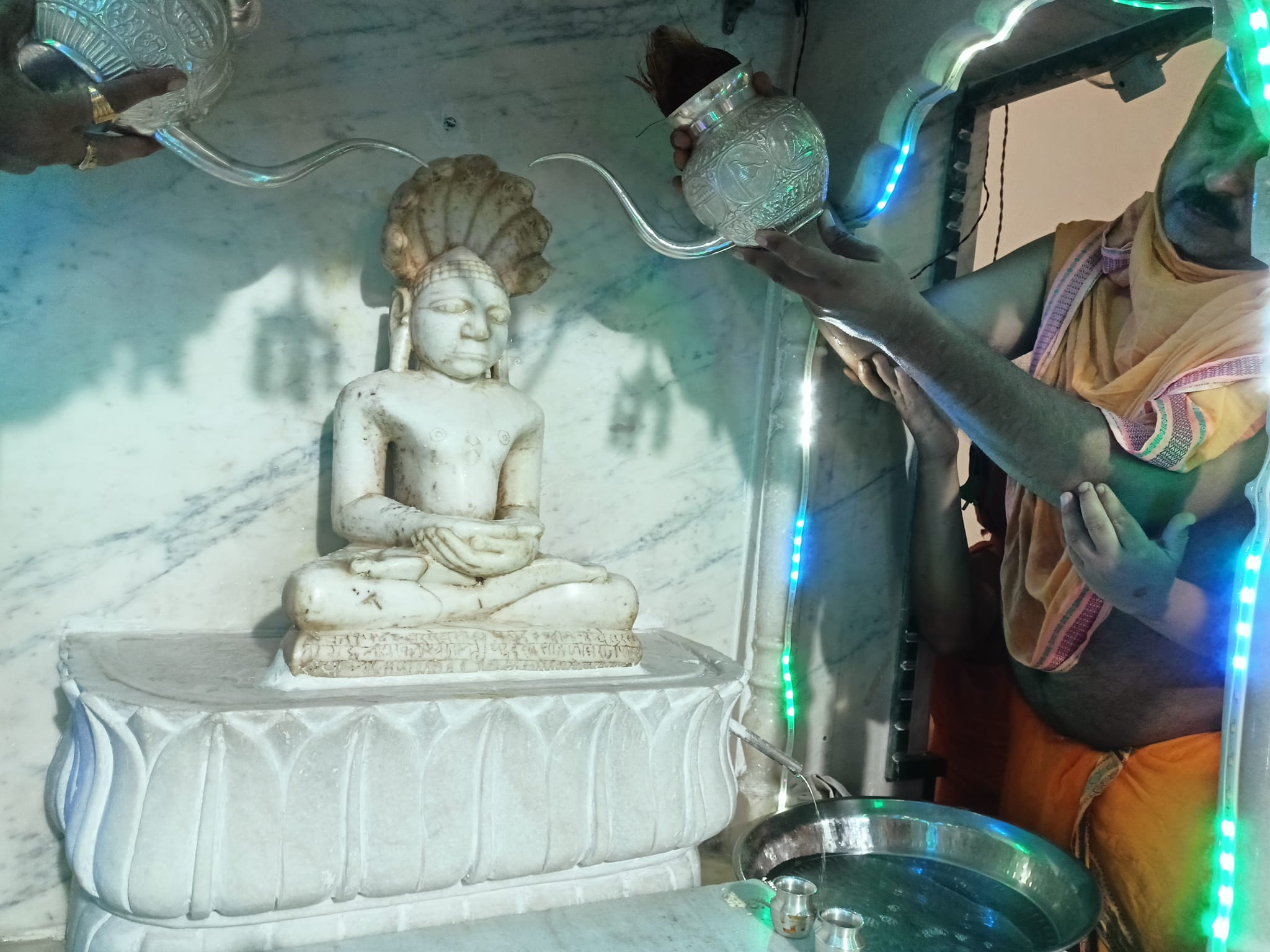 Shri Parshvnath Digamber Jain Mandir, Bareth, District - Vidisha (M.P.) image 5