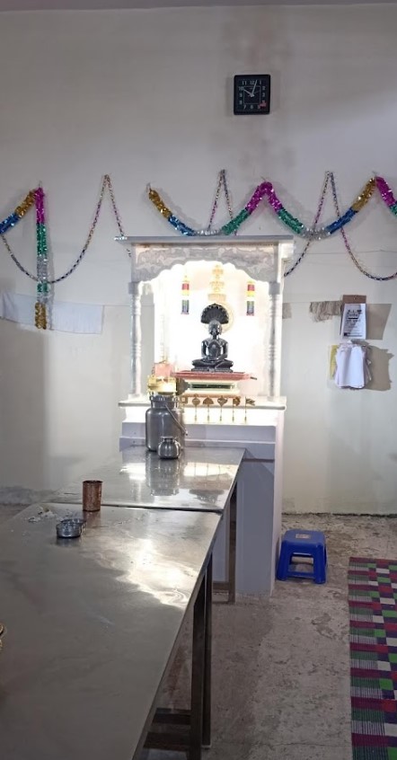 Shri 1008 Parshvnath Digamber Jain Mandir Arhat Koot, Opposite women ITI, Ravidas Ward, Sagar (M.P.) thumbnail 2