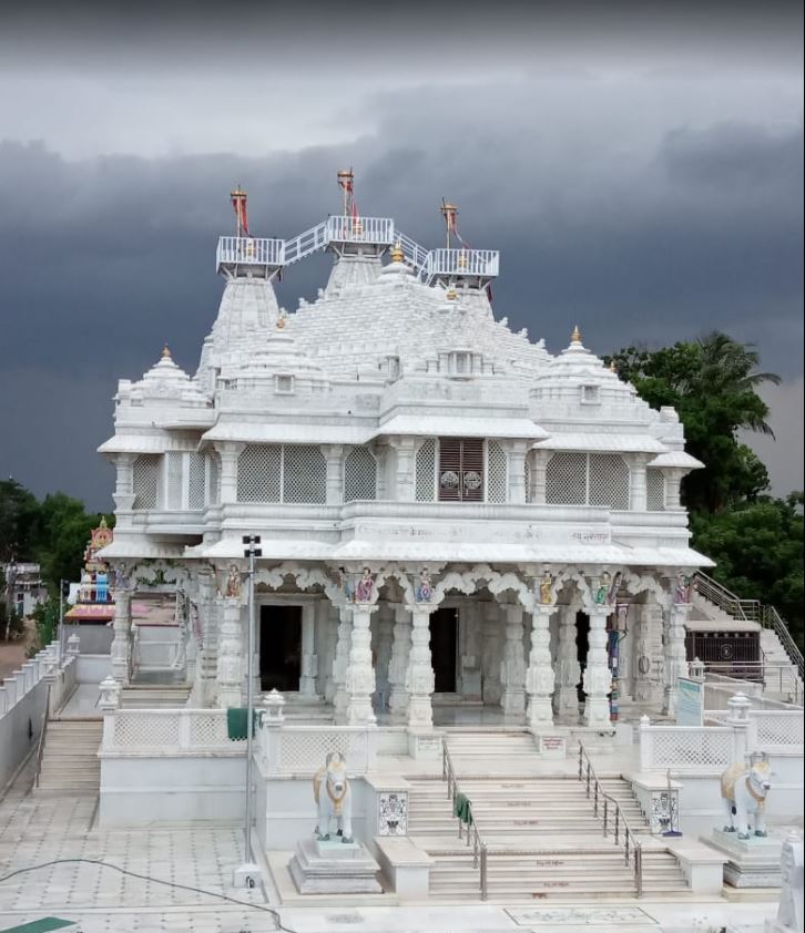 Shri Pedamiram Tirth, Shri Adinath Jain Shwetamber Mandir, Pedamiram, Bhimavaram, District - West Godavari (Andhra Pradesh) image 2