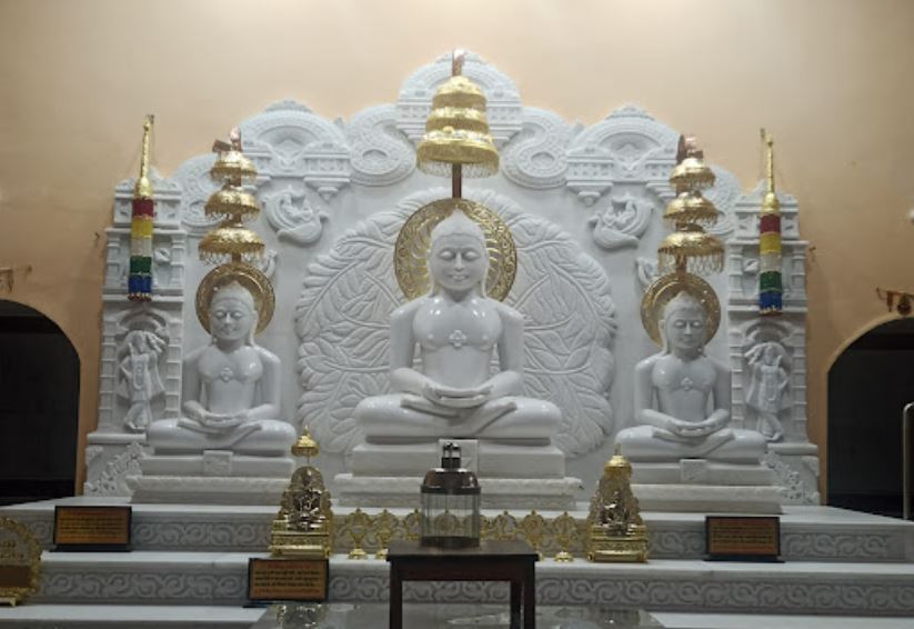 Shri 1008 Parshvnath Digamber Jain Mandir, Patel Nagar, Mandideep, District - Raisen (M.P.) image 1