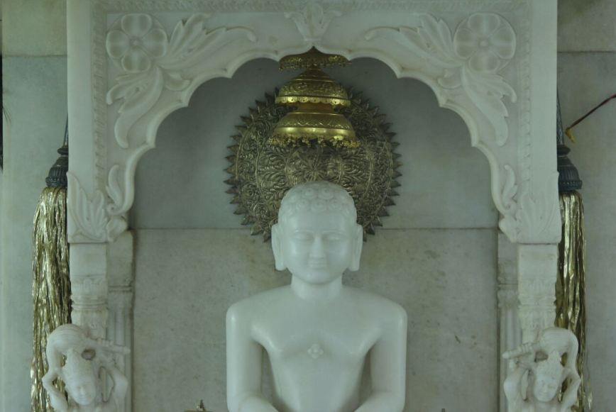 Shri 1008 Shantinath Digamber Jain Mandir, K J Hostel, Navrangpura, Ahmedabad (Gujarat) image 2
