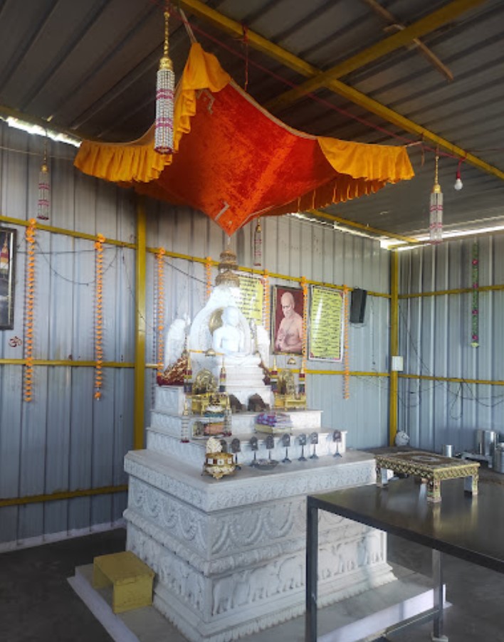 Shri Rishabhnath Digamber Jain Chaitalaya, Jagdishpur, Islam Nagar, Berasiya Road, Bhopal (M.P.) thumbnail 2