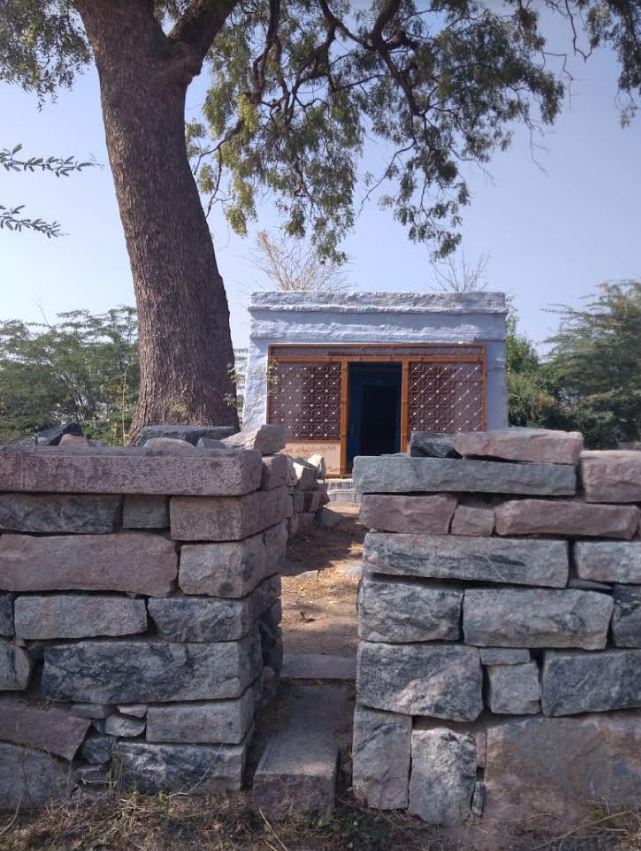 Shri Padamprabh Tirthankar Digambar Jinalaya, Kammarachedu Village, District-Kurnool (Andhra Pradesh)