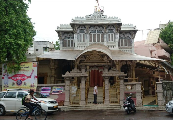 Shri Jain Derasar, Shrimali Society, Navrangpura, Ahmedabad (Gujarat) image 1