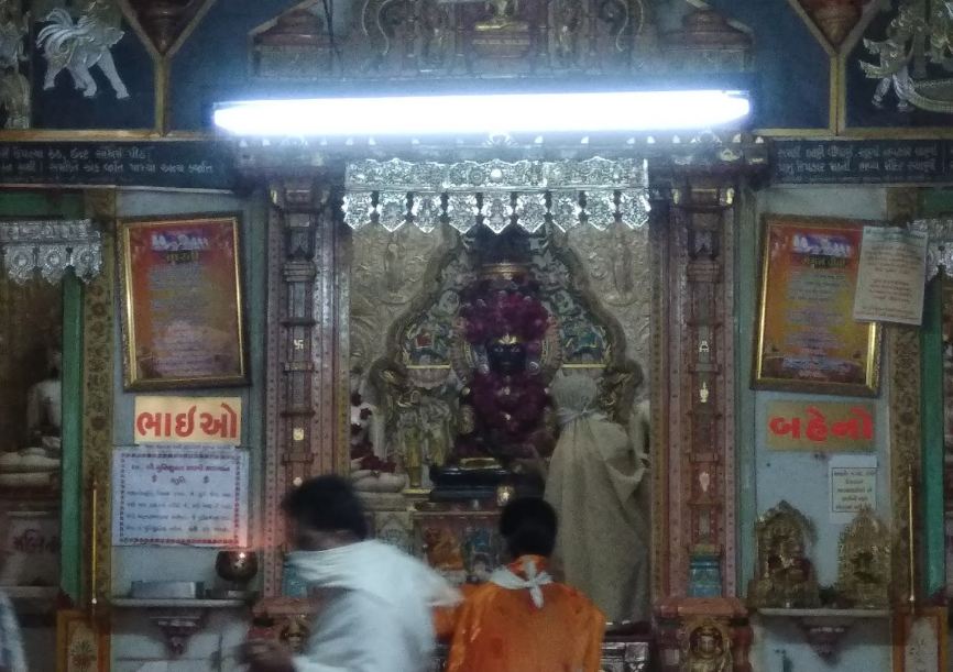 Shri Jain Derasar, Shrimali Society, Navrangpura, Ahmedabad (Gujarat) image 3