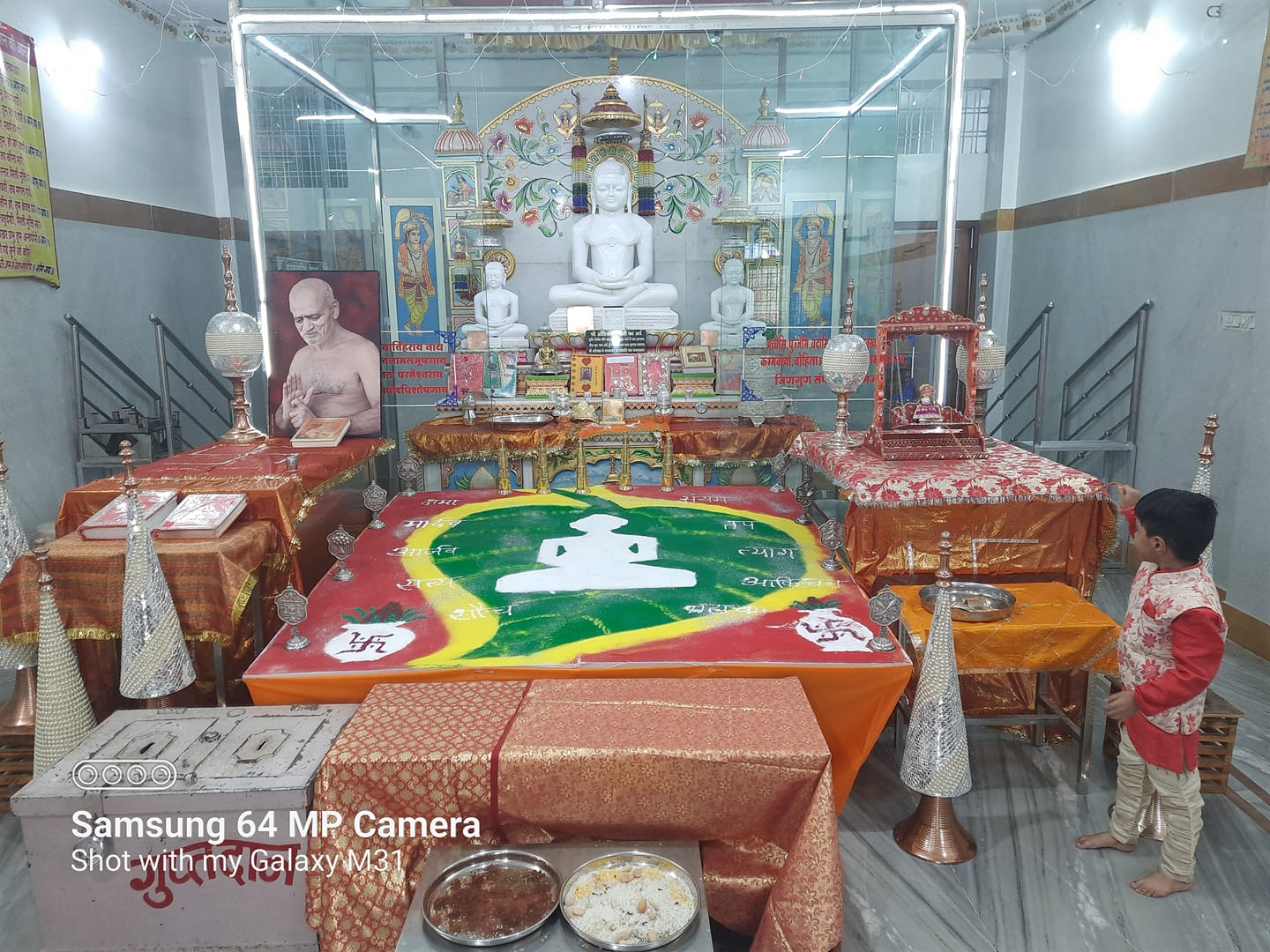 Shri 1008 Adinath Digamber Jain Mandir, Ashok Nagar, Chota Bangarda, Indore (M.P.) thumbnail 2