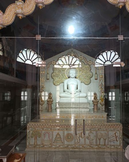 Shri 1008 Parshvnath Digamber Jain Mandir, Nai Abadi, Gandhi Ganj, Chhindwara (M.P.) image 1