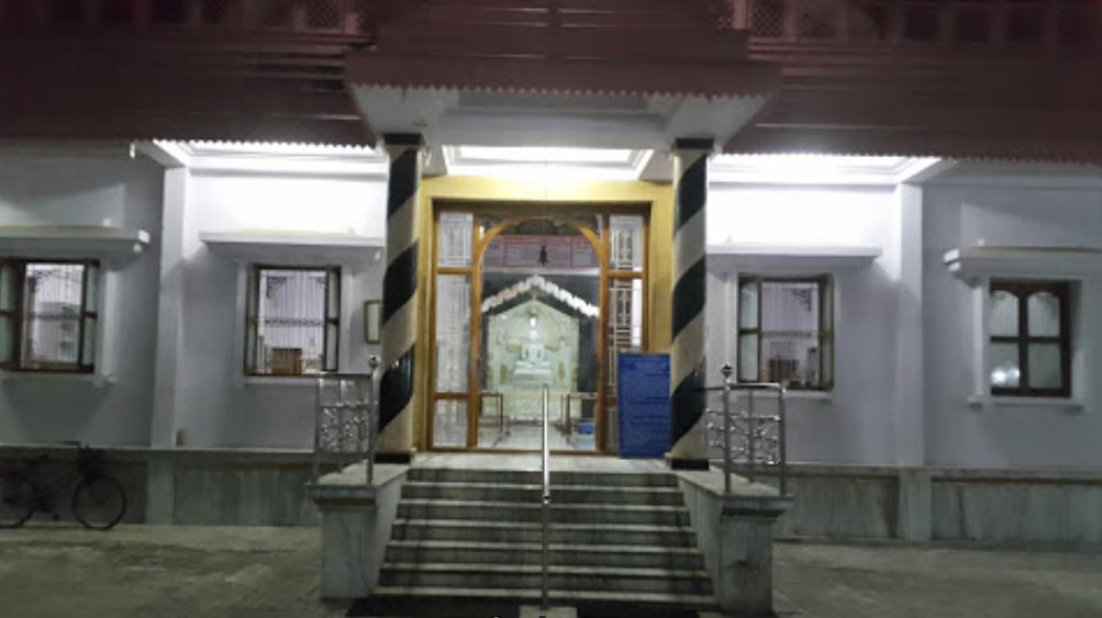 Shri 1008 Parshvnath Digamber Jain Mandir, Nai Abadi, Gandhi Ganj, Chhindwara (M.P.) image 2