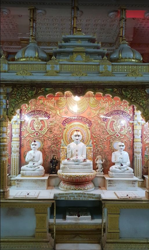 Dada Saheb Ka Pagla, Jain Dadabari, Shree Dada Jinanand Suri Marg, Navrangpura, Ahmedabad (Gujarat) image 4