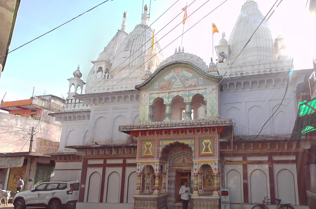 Shri Digambar Jain Bada Mandir, Tada, District - Sagar (M.P.) thumbnail 2