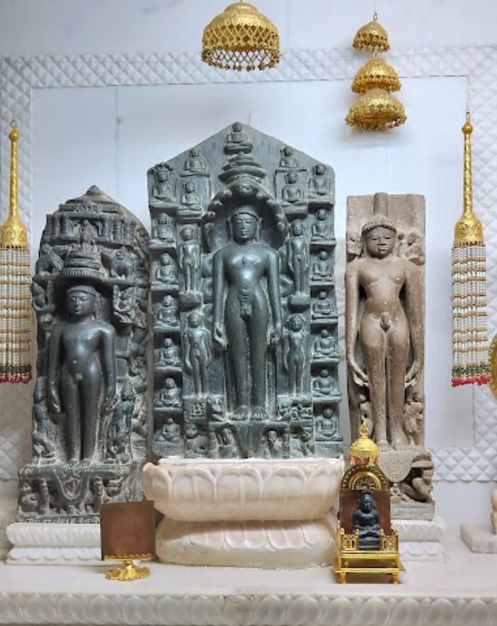 Shri Digamber Jain Atishaya Kshetra Kundalgiri Koni ji,  Koni Kalan, District - Jabalpur (M.P.) image 8