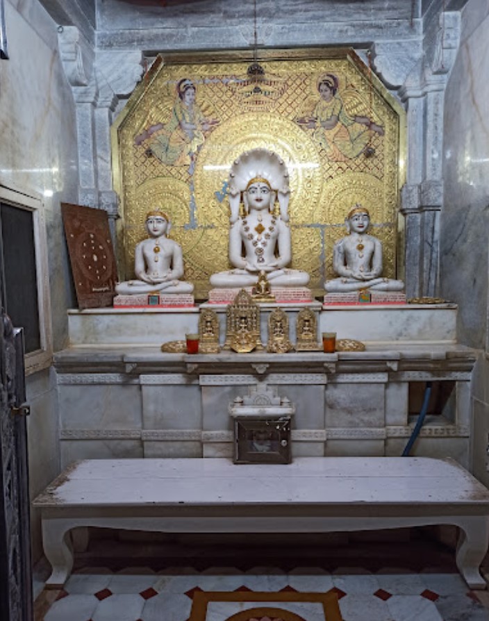 Shri Shankeshwar Parshvnath Jain Shwetamber Mandir, Jaora Road, Khachrod, District - Ujjain (M.P.) image 2