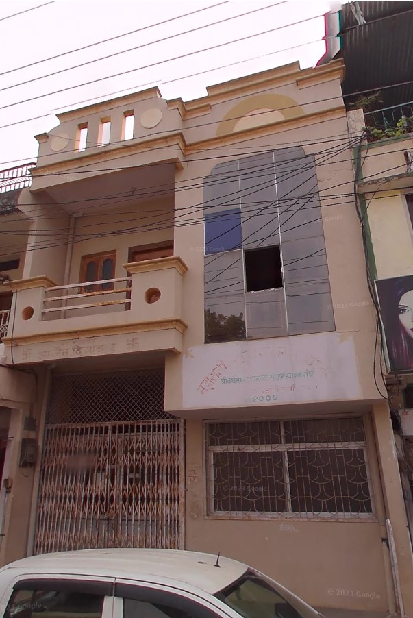 Shri Vardhman Sthanakwasi Jain Shrvak Sangh, Somwariya Road, Govedhan Nath Square, Jaora, District - Ratlam (M.P.) image 1