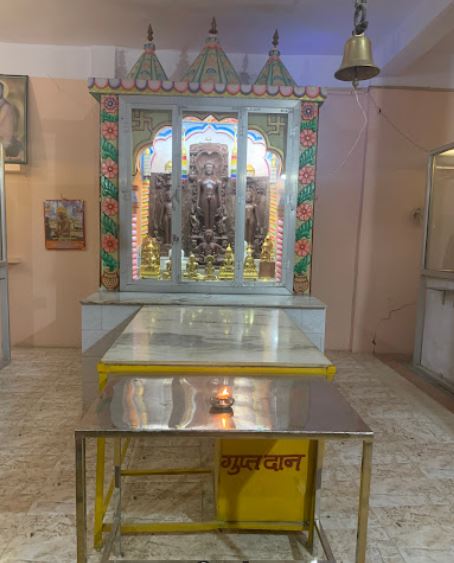 Shri 1008 Ekphani Parshvnath Digambar Jain Mandir Atishaya Kshetra, Muhandra, District - Panna (M.P.) image 3