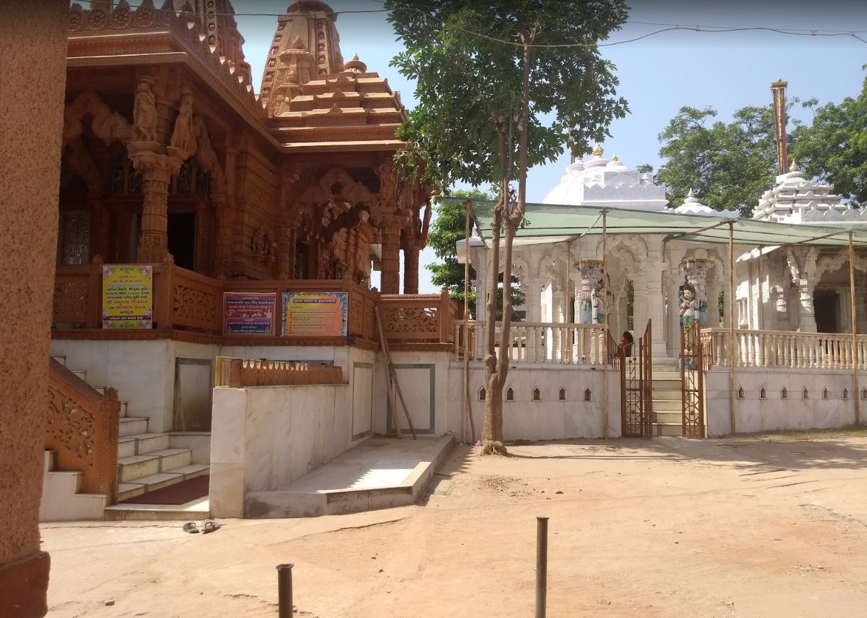 Shri Chandramani Jain Tirth, Valvod, District-Anand (Gujarat) image 4
