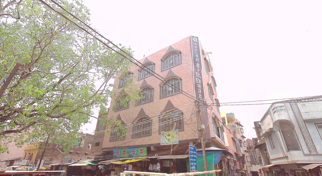Shri Mahaveer Digamber Jain Mandir, Shri Gandhhkuti Jinalaya, Near Post Office, Mungaoli, District - Ashoknagar (M.P.) image 1