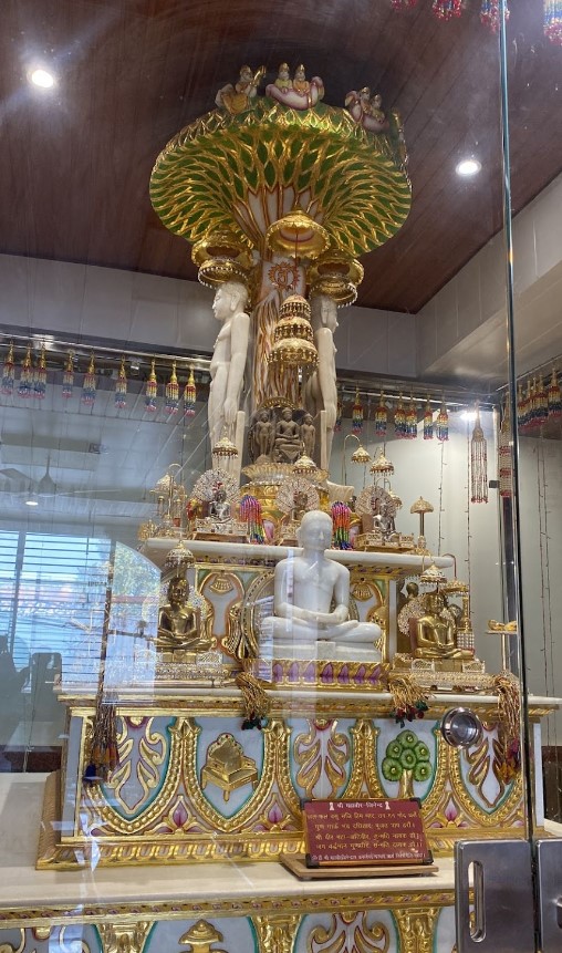 Shri Mahaveer Digamber Jain Mandir, Shri Gandhhkuti Jinalaya, Near Post Office, Mungaoli, District - Ashoknagar (M.P.) image 2