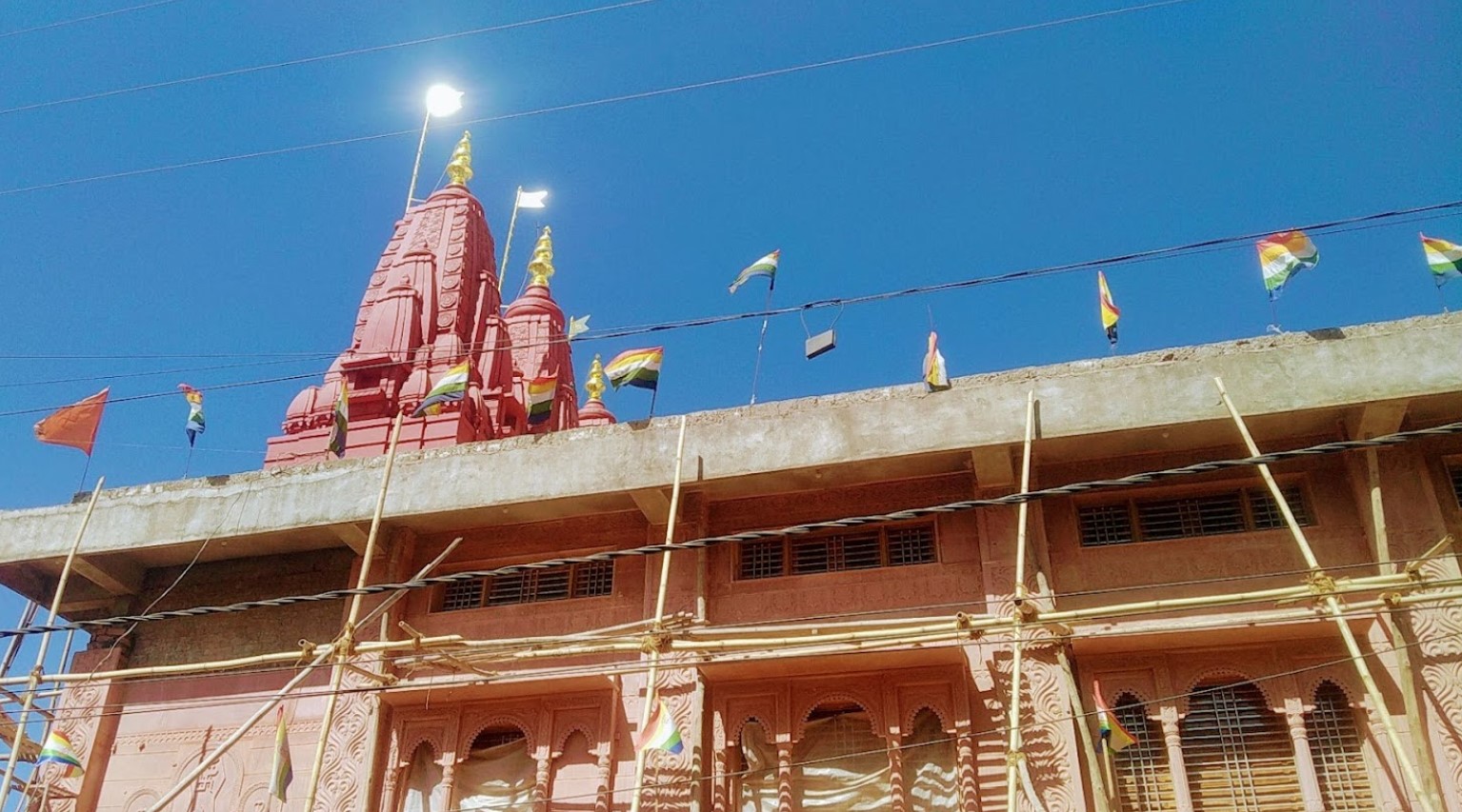 Shri Parshvnath Digamber Jain Mandir, Bada Bazar, Old Shivpuri, Shivpuri (M.P.) thumbnail 2