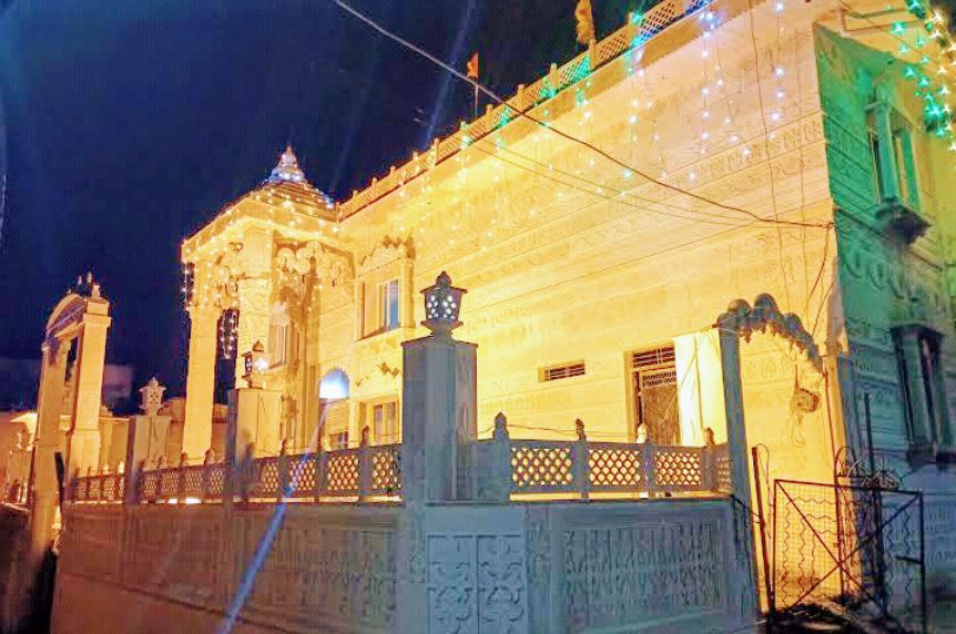 Shri Digamber Jain Mandir, Main Road, Chachaura, District - Guna (M.P.) image 1