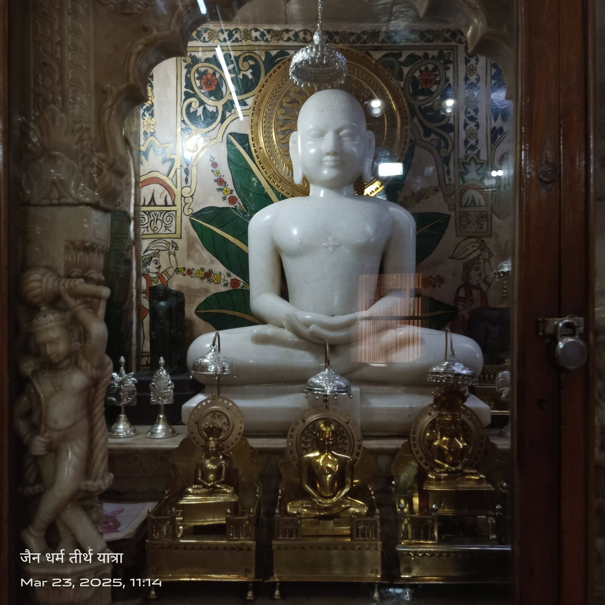 Shri Parshvnath Digamber Jain Mandir Bariyawala, Lal Mandir, Hanumantal Ward, Jabalpur (M.P.) thumbnail 3