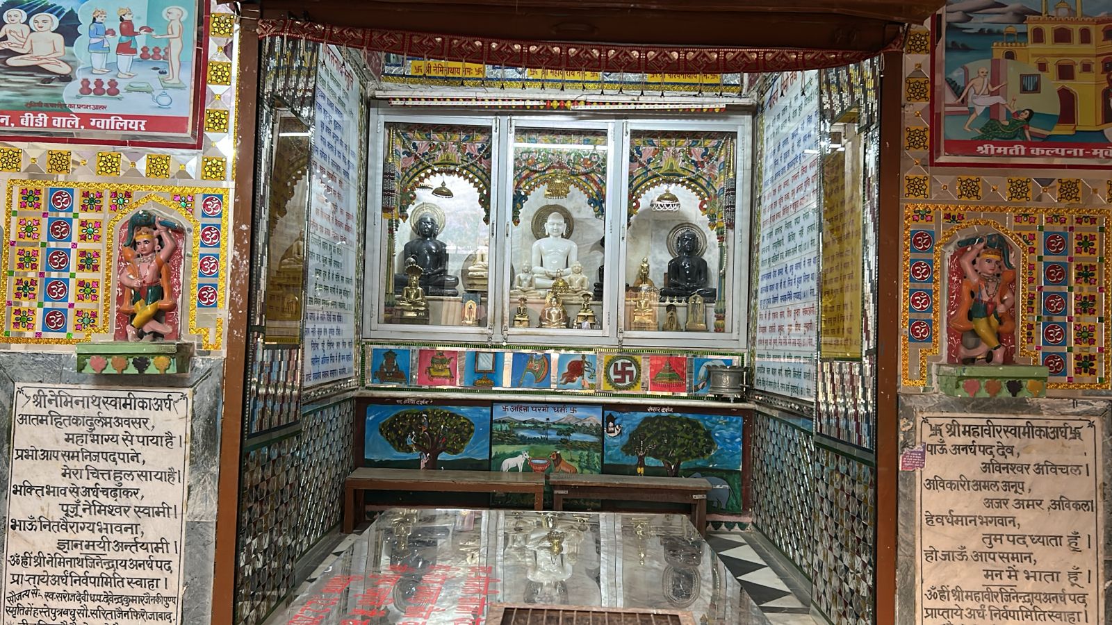 Shri Digamber Jain Kharaua Mandir, Talhati Mandir No. 3, Sonagiri, Sinawal, District - Datia (M.P.) image 3
