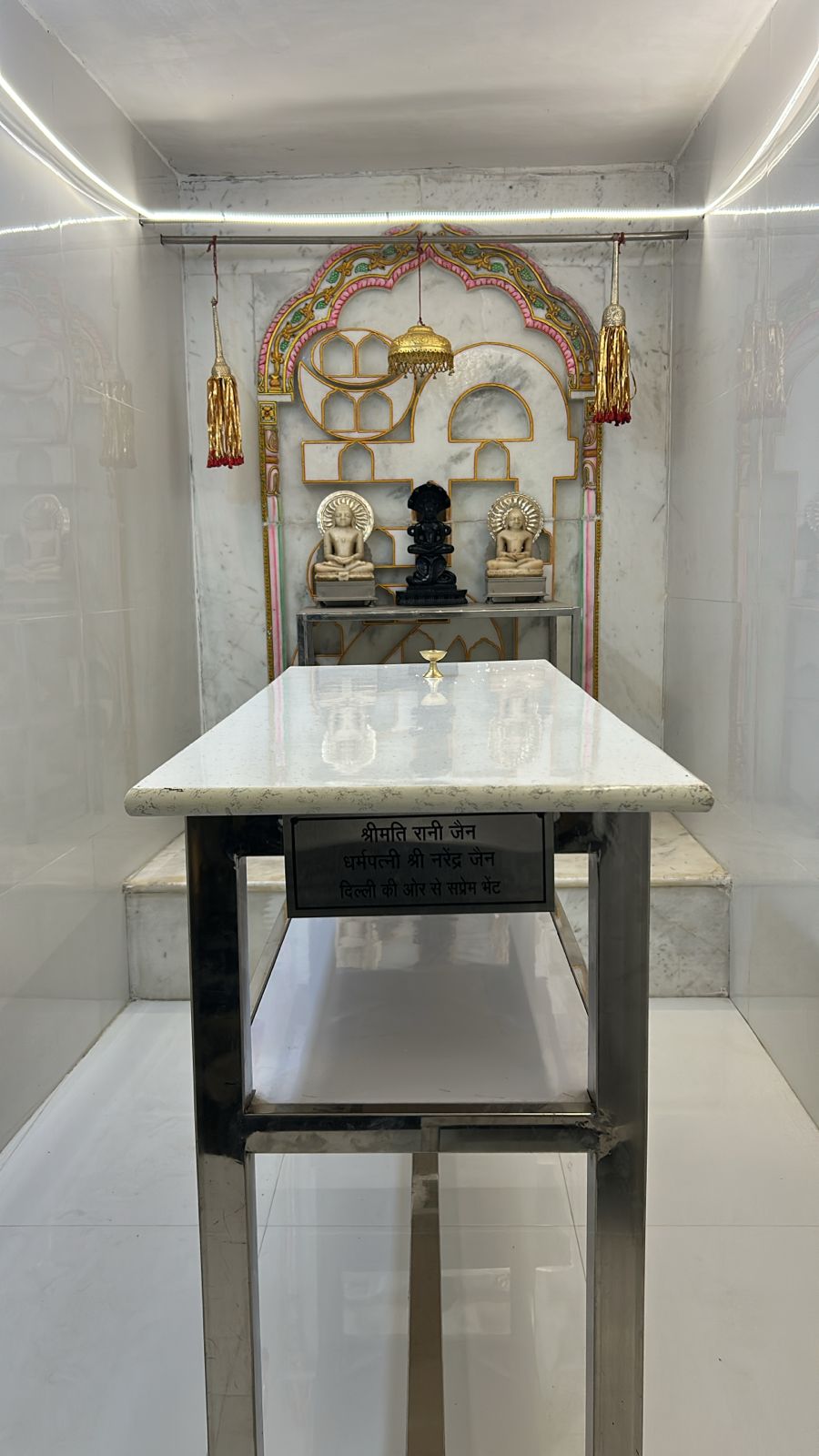 Shri 1008 Neminath Digamber Jain Mandir, Talhati Mandir No. 4, Sonagiri, Sinawal, District - Datia (M.P.) image 4