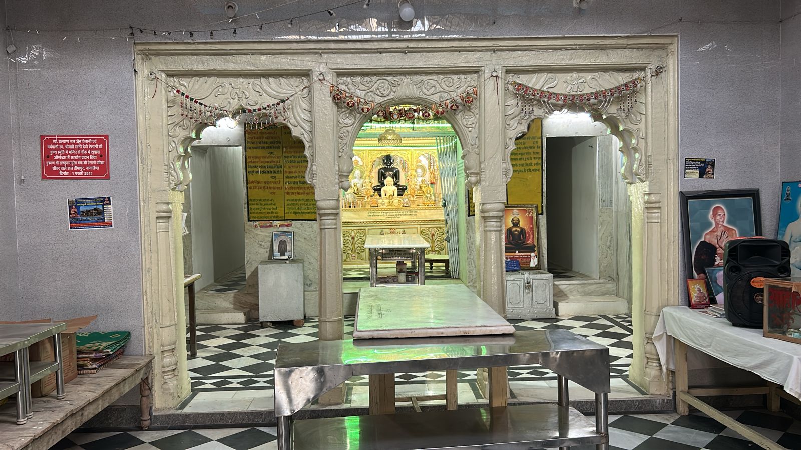 Shri 1008 Neminath Digamber Jain Mandir, Talhati Mandir No. 4, Sonagiri, Sinawal, District - Datia (M.P.) image 6