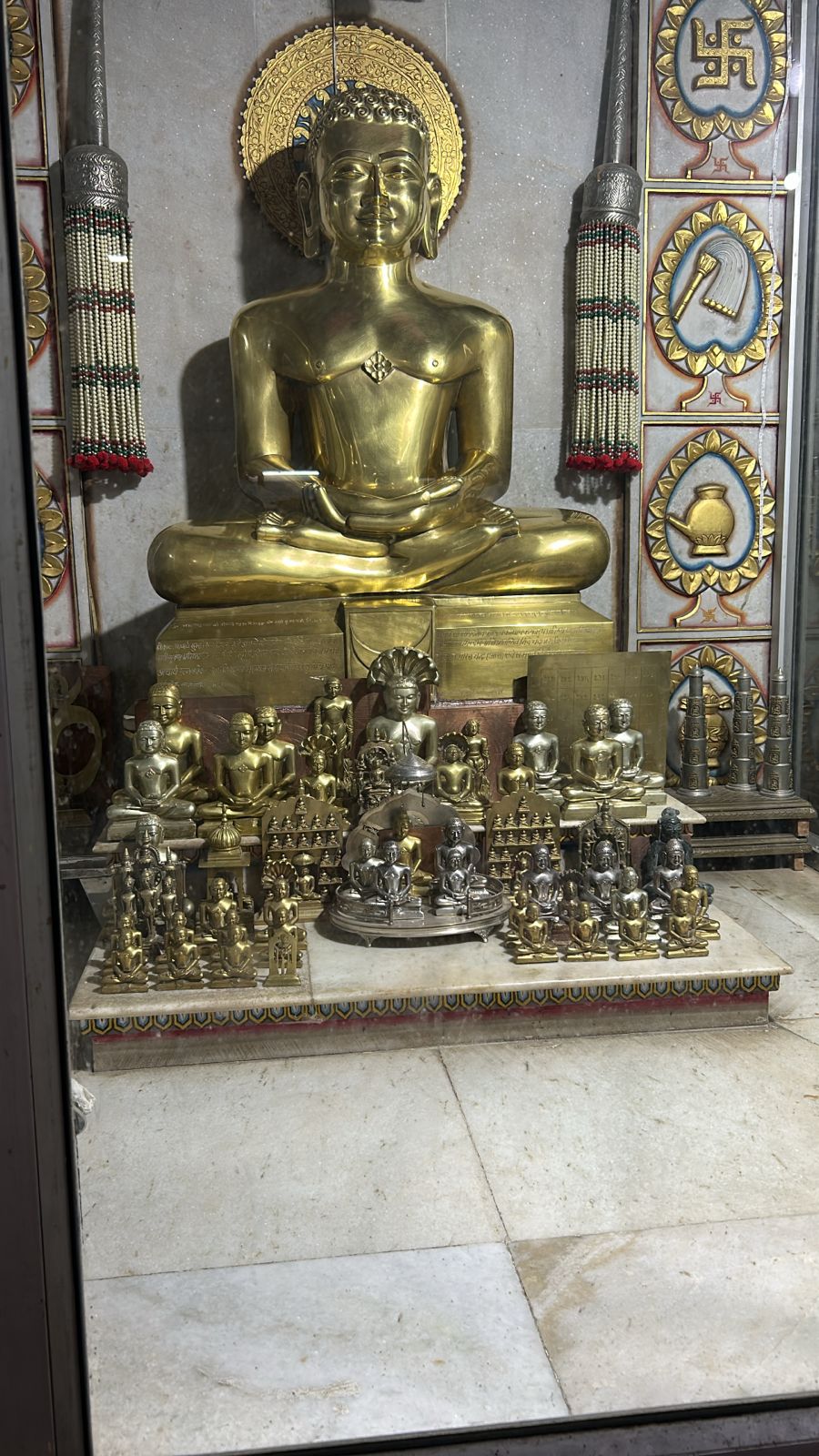 Shri 1008 Chandraprabhu Digamber Jain Mandir, Shri 108 Sumatisagar Ji Tyagi Vrati Ashram, Talhati Mandir No. 18, Sonagiri, Sinawal, District - Datia (M.P.) image 3