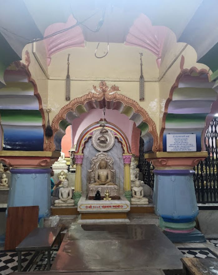 1008 Shri Chandranath Swami Digamber Jain Mandir, Qazipura, Karanja, District - Washim (Maharashtra) image 2